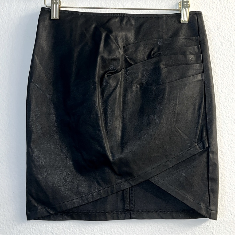 VICI Black Mini Skirt Size S